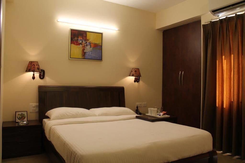 Veera Strand Park Serviced Apartments Calangute Luaran gambar